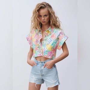 BRAND NEW ZARA PRINTED POPLIN SHIRT SIZE XS